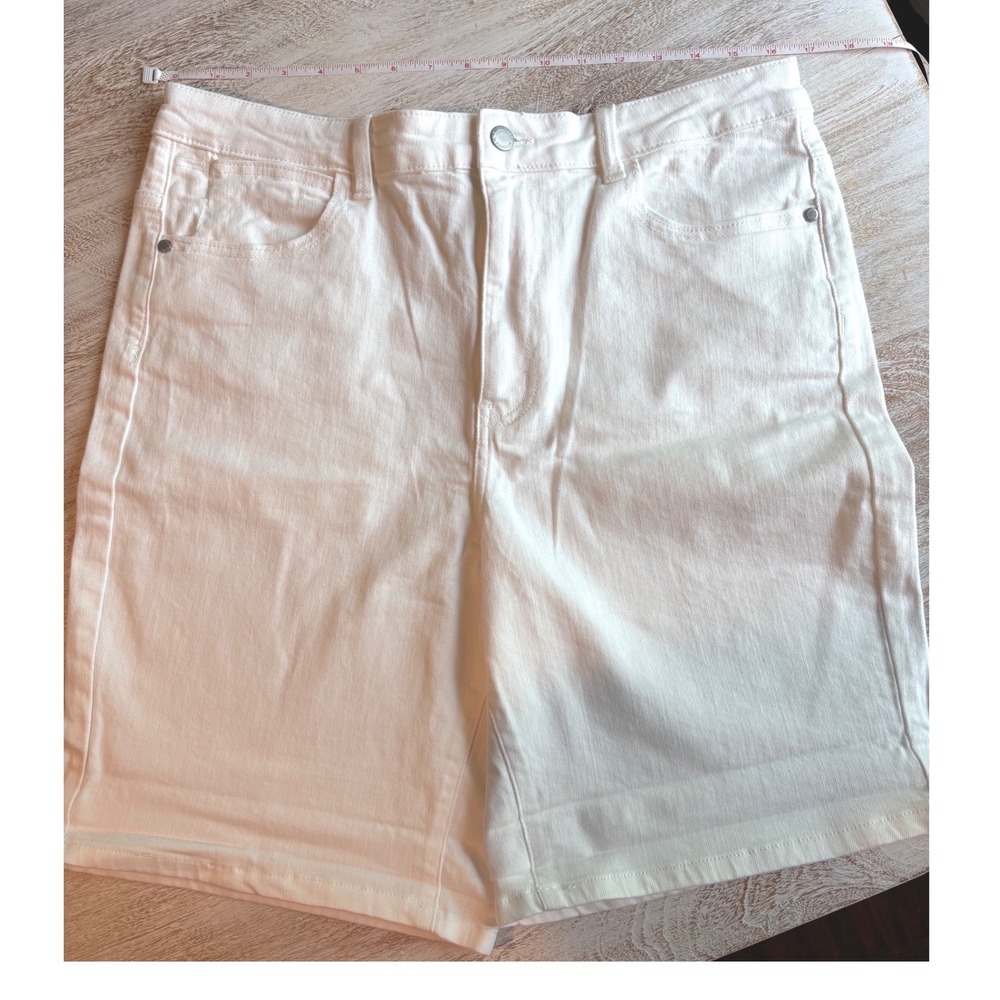 Size 14 Wrangler Bermuda Shorts Womens White Denim High Rise Stretch